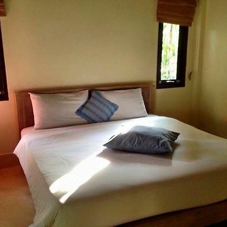 פראן בורי Pulsawat Palm Resort מראה חיצוני תמונה
